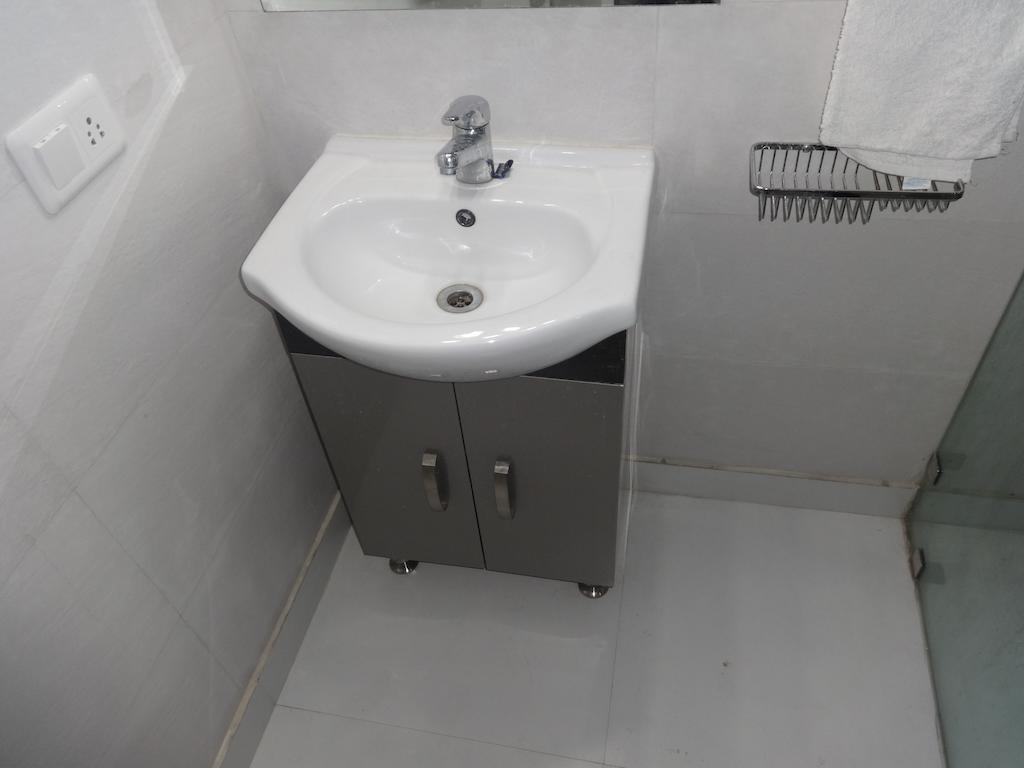Hotel Grace Нью-Дели Номер фото
